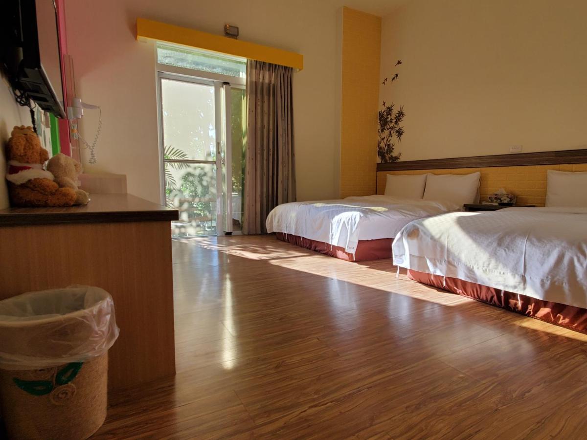 Stone Home Bed And Breakfast Taitung Exterior photo